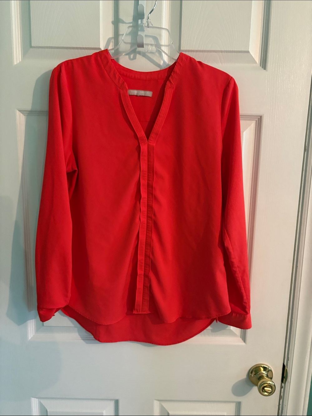Banana Republic Red V-Neck Long Sleeve Blouse